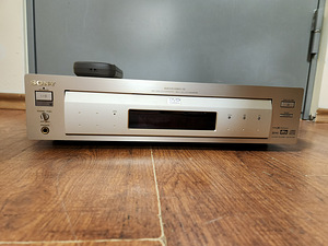 Sony DVP-S770 ES HiFi плеер (1 фото из 3)