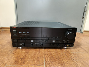 Luxman LV-117 Stereo Integrated Amplifier  			