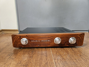 Music Angel Tube preamplifier (1 foto / 4)