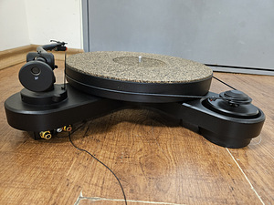 Pro-Ject RPM 1.3 Genie Pearl Turntable (3 foto / 3)
