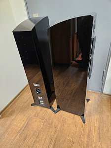 Yamaha NS-F700 3-Way Loudspeaker System (3 foto / 4)