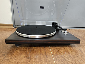 Виниловый проигрыватель Argon Audio TT (2 фото из 4)