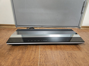 Bang and Olufsen Beomaster 4500 Stereo Tuner Amplifier (1 foto / 6)