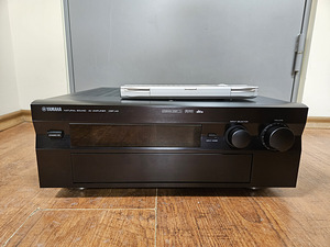 Yamaha DSP-AX2 Audio Video Amplifier (1 foto / 4)