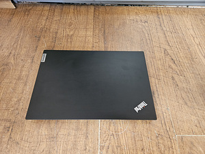 Lenovo ThinkPad T14 Gen 2 (1 foto / 2)