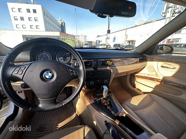 BMW 328i (foto #1)