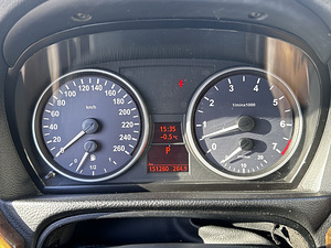 BMW 328i (5 фото из 8)