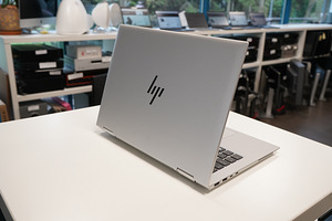 HP EliteBook x360 1040 G9 sülearvuti + garantii (4 foto / 4)