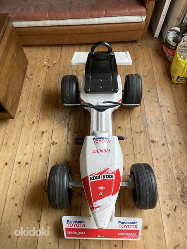 Toyota pedaalidega vormel