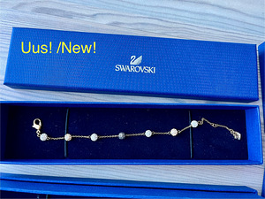 Swarovski украшения (3 фото из 5)
