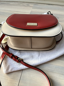 DKNY кожаная сумка (6 фото из 9)