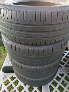 205/55 R16 MIGHELIN (2 foto / 10)