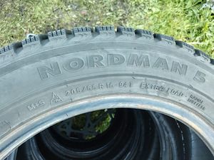 205/55 R16 NOKIAN (5 foto / 7)