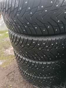 195/65 R15 HANKOOK, NANKANG,CONTINENTAL (3 foto / 10)