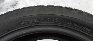 205/50 R17 BRIDGESTONE Noranza 001 VOLVO (8 foto / 10)