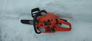 HUSQVARNA 345 mootorsaag (6 foto / 8)