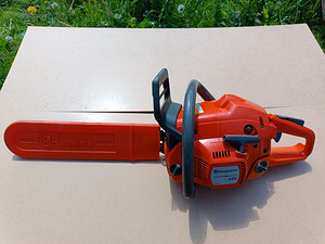 HUSQVARNA 345 E-series mootorsaag (8 foto / 9)