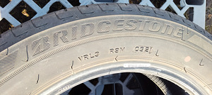 195/55 R16 BRIDGESTONE (7 foto / 8)
