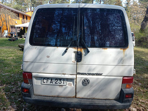 Фольксваген Т4 2.5 (4 фото из 12)