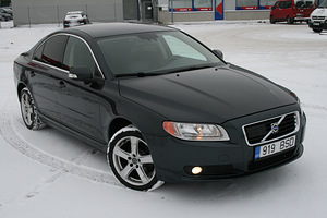 2010 Volvo s80 2.4d 151kw summum (3 foto / 13)