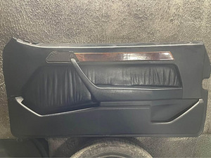 Mercedes-Benz E-Class kupee (W124) salong (3 foto / 10)