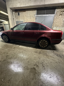 Volkswagen Passat 1.9TDI (4 foto / 7)