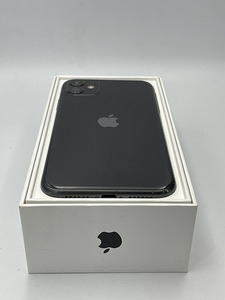 Heas korras Black iPhone 11 64GB . Garantii BH80% (1 foto / 2)