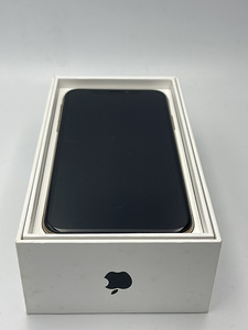 Nagu uus iPhone XS 64GB Gold, Garantii BH 85% (2 foto / 2)