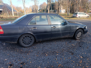 Mercedes-Benz W202 om605 (4 foto / 9)
