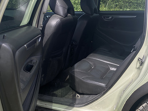 Volvo XC70 2005 Nelikvedu (10 foto / 11)