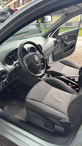 Seat Cordoba (11 фото из 13)