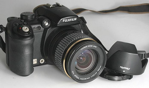 Kamera Fujifilm FinePix S9600 (3 foto no 5)