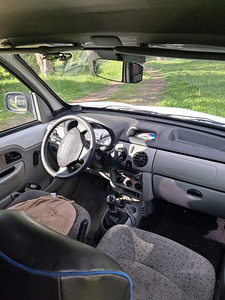 Peugeot kangoo (6 foto / 7)