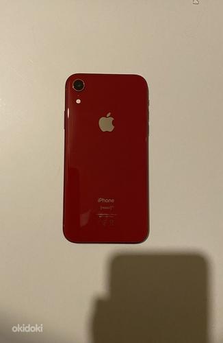 iPhone XR Red 64GB (фото #2)