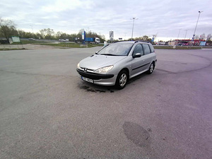 Peugeot 206 SW (2 foto / 3)