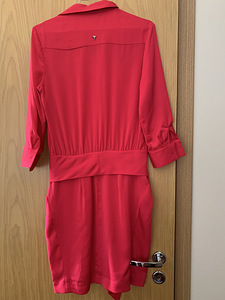 Guess kleit S/XS (2 foto / 2)