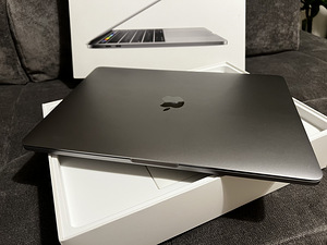 Apple MacBook Pro / 13'' SWE (2 фото из 9)