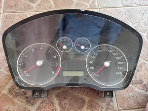Запчасти Ford (3 фото из 3)