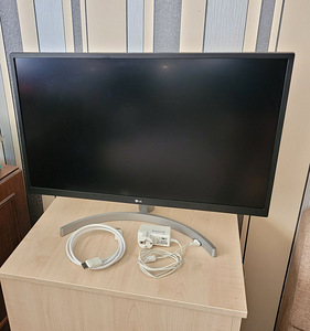 LG 27" monitor 27UL500-W LED IPS (3840 x 2160 UHD 4K) (4 foto / 8)