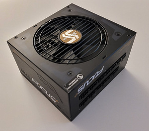 Полностью модульный блок питания SeaSonic FOCUS Plus 650W 80 (5 фото из 8)
