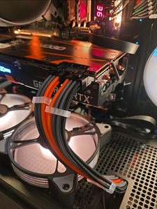 Arvuti AMD Ryzen 5 | RTX2070 | 16GB DDR4 | X470 WiFi | SSD (6 foto / 10)