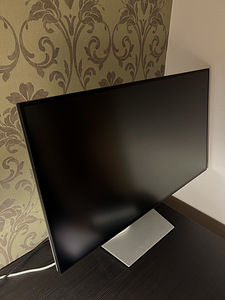Монитор DELL 27" LCD U2723QE (1 фото из 1)