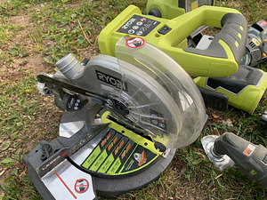 RYOBI 18 v akutööriistade komplekt (3 foto / 9)