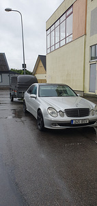 Mercedes-Benz E 320 Avantgarde 3.0 V6 CDI 165kW (1 foto / 9)