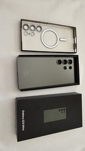 Samsung Galaxy S23 Ultra 512gb (2 foto / 2)