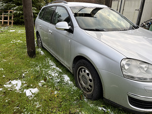 VW Golf Variant 1.9 77 kw varuosadeks (4 foto / 4)