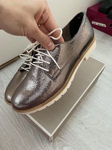Новые ботинки Tamaris, 38 (2 фото из 3)
