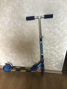 Kokkupandav kaherattaline roller (2 foto / 8)