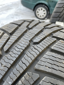 Maasturi lamellrehvid Nokian Hakkapeliitta 245/50 R20 (2 foto / 4)
