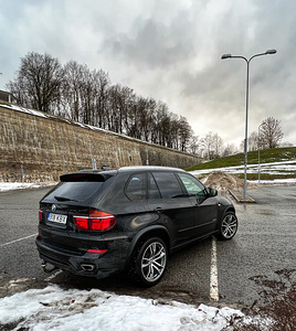 BMW X5 XDrive 40 (3 foto / 5)